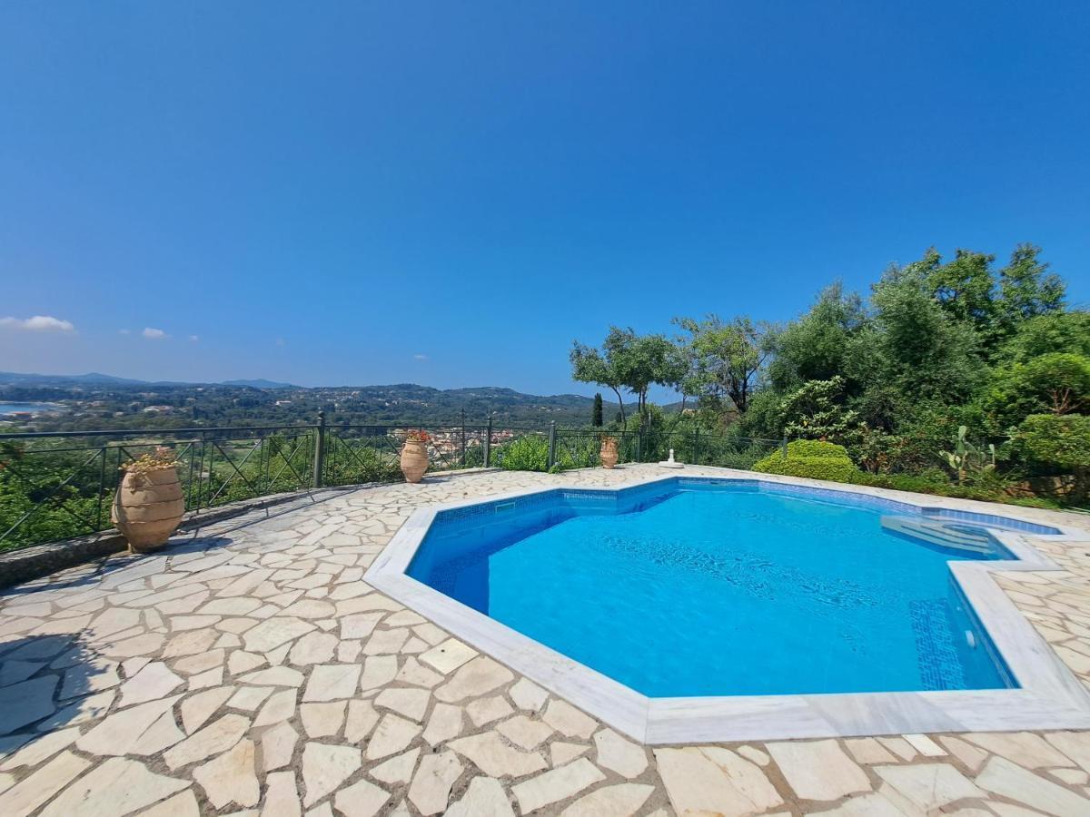 Galini With Private Pool & Incredible Views, Ipsos