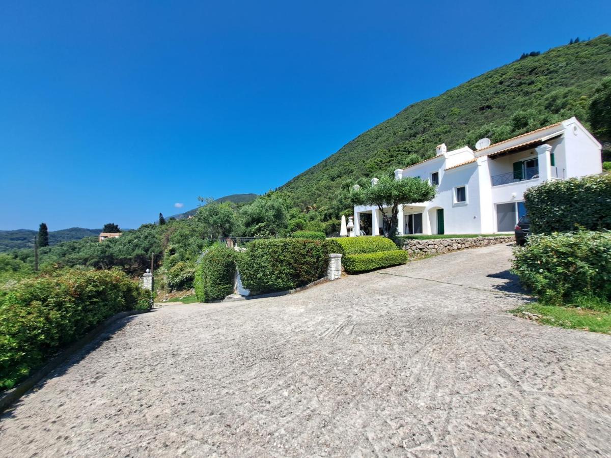 Galini With Private Pool & Incredible Views, Ipsos